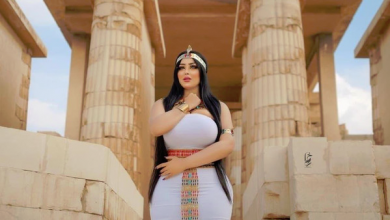 Photo of مصر میں ماڈل کے فرعونی لباس زیب تن کرنے کے واقعے کی انکوائری